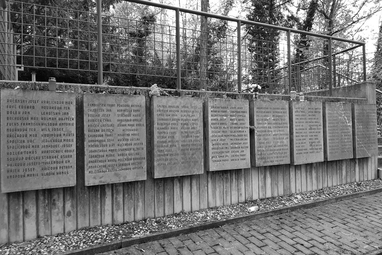 Motolský památník politických vězňů z padesátých let